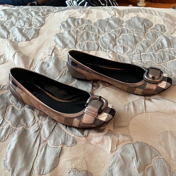 Burberry ballet flats size 38 - Picture 6 of 15